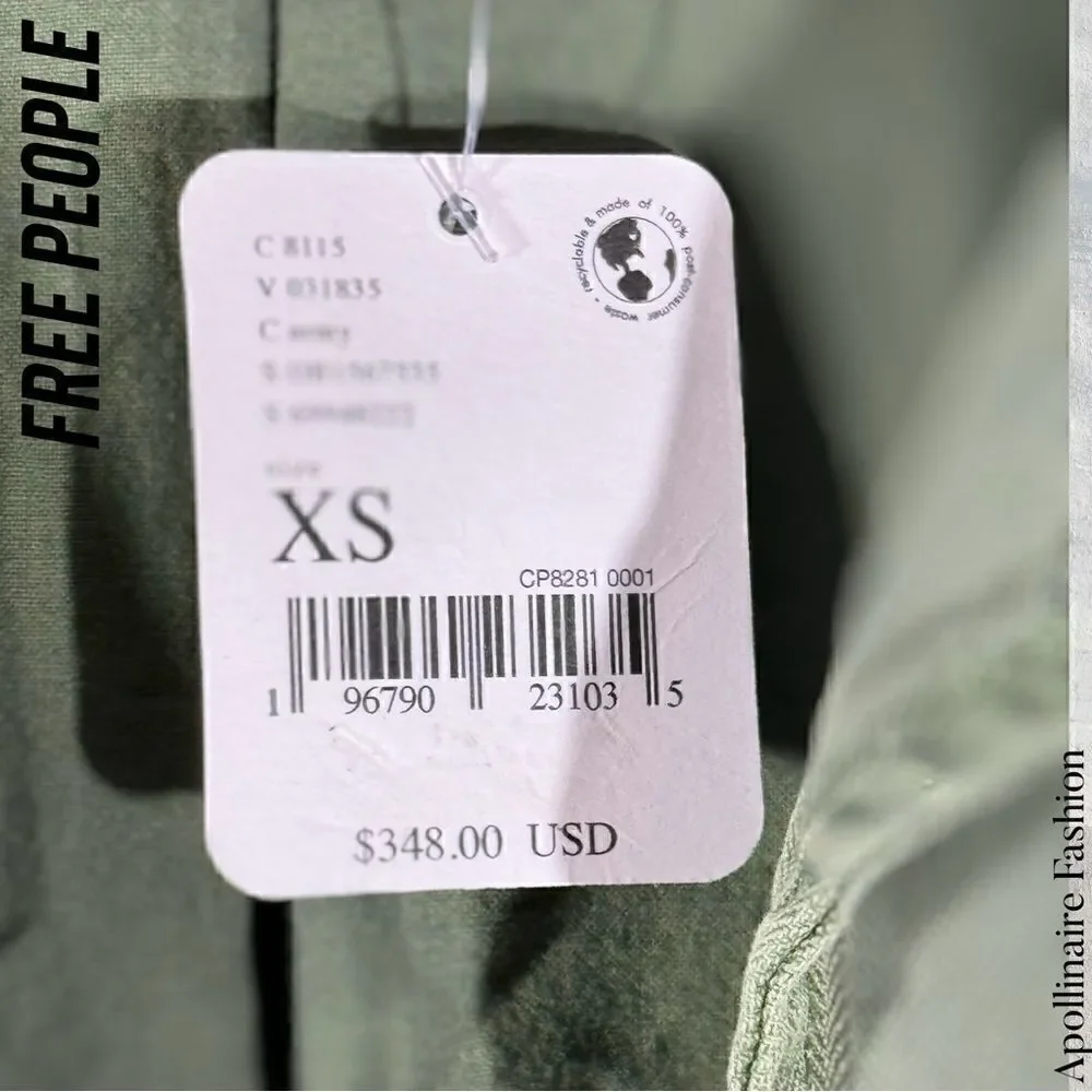WE THE FREE ROCK AND STARS JACKET IN MILITARY GREEN XS NWT